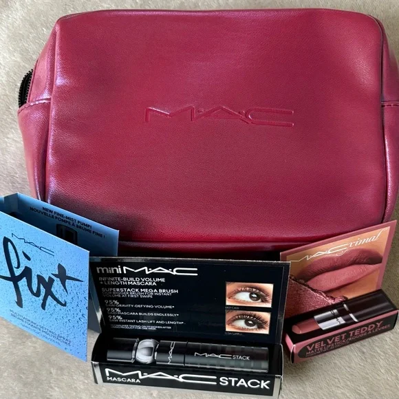 MAC Mini Makeup Set with Cosmetic Bag, NEW! - Picture 2 of 14